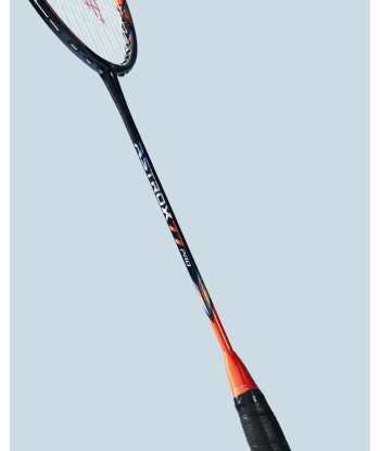 Yonex Astrox 77 Play (High Orange) Pre-Strung rembourrage situé sous